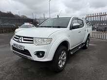 Mitsubishi L200 DI-D Barbarian - U943