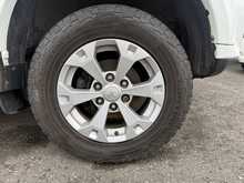 Mitsubishi L200 DI-D Barbarian - U943
