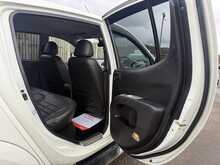 Mitsubishi L200 DI-D Barbarian - U943