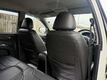 Mitsubishi L200 DI-D Barbarian - U943