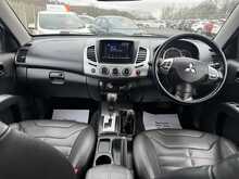 Mitsubishi L200 DI-D Barbarian - U943