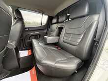 Mitsubishi L200 DI-D Barbarian - U943