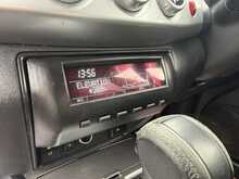 Mitsubishi L200 DI-D Barbarian - U943