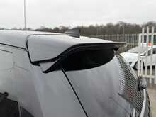 Land Rover Discovery Sport  - U946
