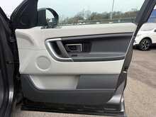 Land Rover Discovery Sport  - U946