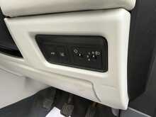Land Rover Discovery Sport  - U946
