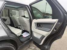 Land Rover Discovery Sport  - U946