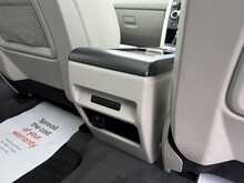 Land Rover Discovery Sport  - U946