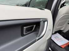 Land Rover Discovery Sport  - U946