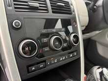 Land Rover Discovery Sport  - U946