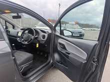 Toyota Yaris Dual VVT-i Icon - U954
