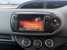 Toyota Yaris Dual VVT-i Icon - U954