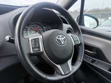 Toyota Yaris Dual VVT-i Icon - U954