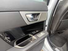 Jaguar XF d S V6 Luxury - U966