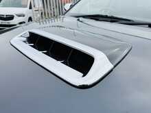 Toyota Hilux D-4D Invincible - U967