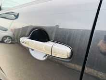 Toyota Hilux D-4D Invincible - U967