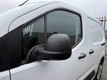 Vauxhall Combo Turbo D 2300 Sportive - U968