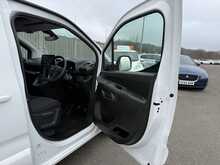 Vauxhall Combo Turbo D 2300 Pro - U969