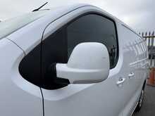 Vauxhall Vivaro Turbo D 2900 Sportive - U971