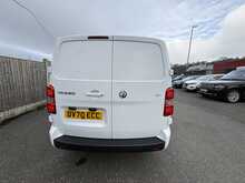 Vauxhall Vivaro Turbo D 2900 Sportive - U971