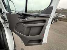 Ford Transit Custom 300 EcoBlue Limited - U972