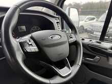 Ford Transit Custom 300 EcoBlue Limited - U972