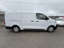 Vauxhall Vivaro Turbo D 2900 Dynamic - U973