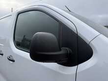 Vauxhall Vivaro Turbo D 2900 Dynamic - U973