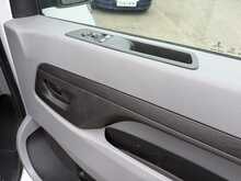 Vauxhall Vivaro Turbo D 2900 Dynamic - U973
