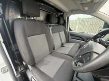 Vauxhall Vivaro Turbo D 2900 Dynamic - U973