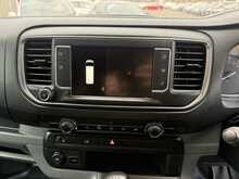 Vauxhall Vivaro Turbo D 2900 Dynamic - U973