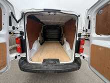 Vauxhall Vivaro Turbo D 2900 Dynamic - U973