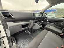 Vauxhall Vivaro Turbo D 2900 Dynamic - U973