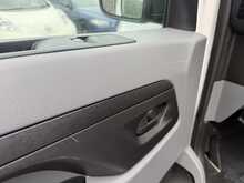 Vauxhall Vivaro Turbo D 2900 Dynamic - U973