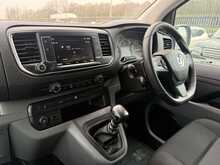Vauxhall Vivaro Turbo D 2900 Dynamic - U973