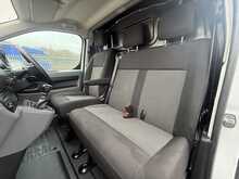 Vauxhall Vivaro Turbo D 2900 Dynamic - U973