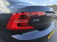 Volvo S90 D4 Momentum Plus - U976