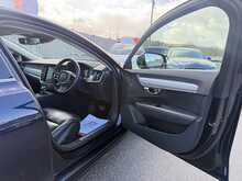 Volvo S90 D4 Momentum Plus - U976