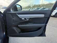 Volvo S90 D4 Momentum Plus - U976