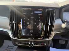 Volvo S90 D4 Momentum Plus - U976