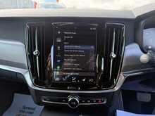 Volvo S90 D4 Momentum Plus - U976