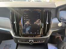 Volvo S90 D4 Momentum Plus - U976