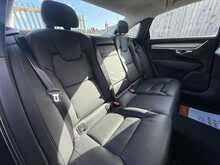 Volvo S90 D4 Momentum Plus - U976