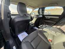 Volvo S90 D4 Momentum Plus - U976