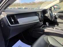Volvo S90 D4 Momentum Plus - U976