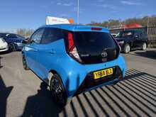 Toyota AYGO VVT-i x-plore - U984