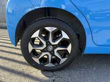 Toyota AYGO VVT-i x-plore - U984