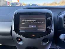 Toyota AYGO VVT-i x-plore - U984
