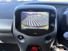 Toyota AYGO VVT-i x-plore - U984