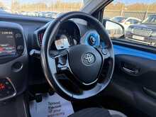 Toyota AYGO VVT-i x-plore - U984
